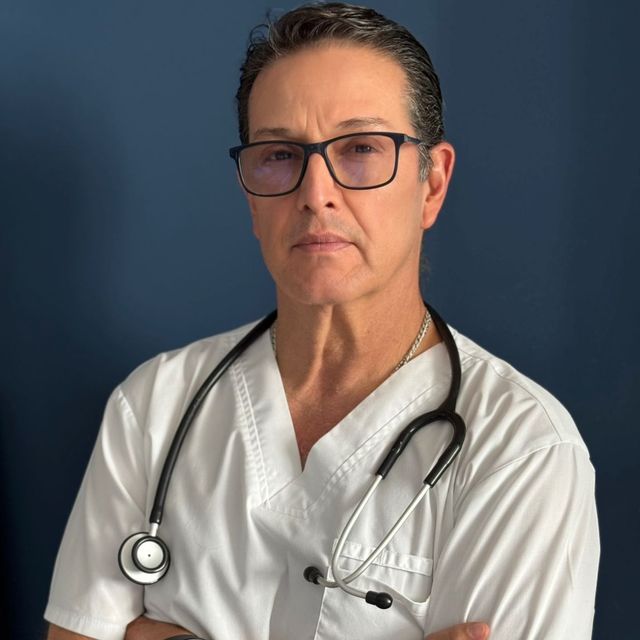 Ariel Gracia Álvarez, Médico general Juriquilla