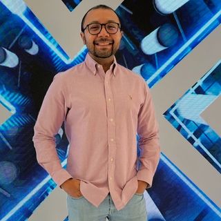 Ampliar imagen: Yariv Alexander Acosta, Médico general Ciudad del Carmen