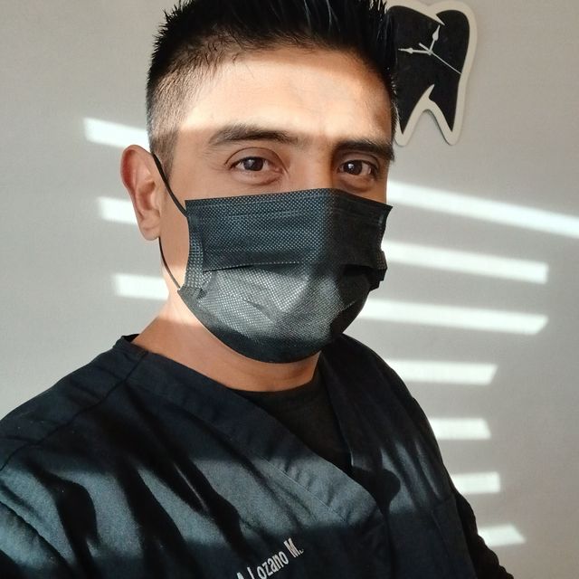 Marco Antonio  Lozano Méndez , Dentista - Odontólogo Valle Hermoso