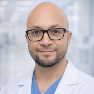 Dr. Javier Angeles Uribe