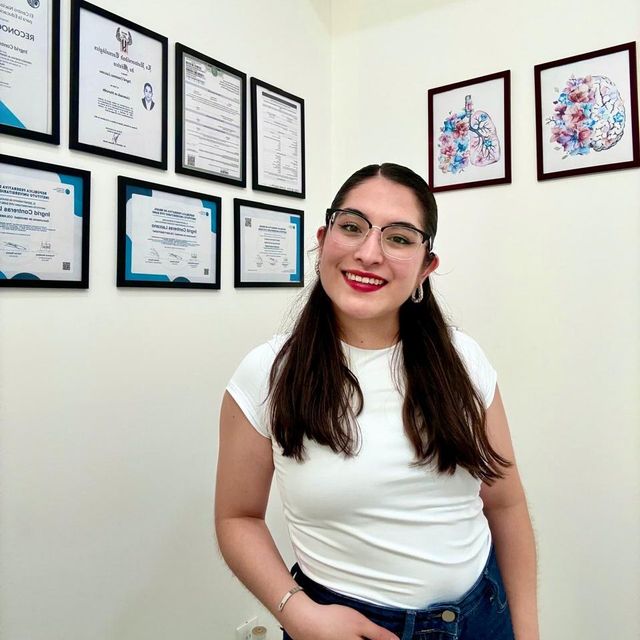 Ingrid Contreras, Nutriólogo clínico Nezahualcóyotl