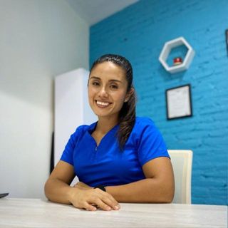 Ampliar imagen: Magdalena Contreras Aguilar, Nutriólogo Ciudad Guzmán