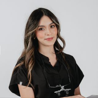 Andrea Badilla, Dentista - Odontólogo Tijuana