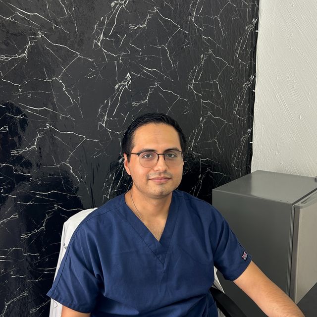 Juan Ramón  Arriaga Luis, Médico general Tampico