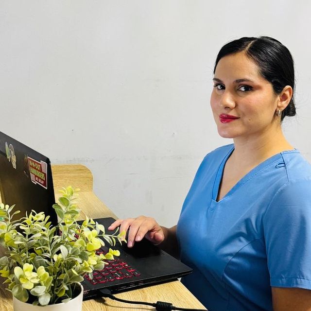 Kenia Carrera, Médico general Tijuana