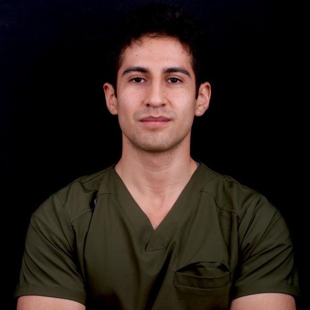 Juan Carlos Estrada Hernandez, Dentista - Odontólogo Querétaro