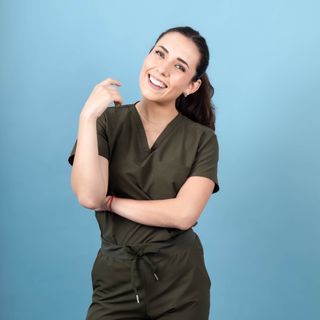 Ampliar imagen: Cristina Neve, Dentista - Odontólogo Mérida