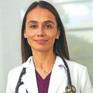 Ampliar imagen: Claudia Dennise Frías Barragán, Cardiólogo Ciudad Guzmán