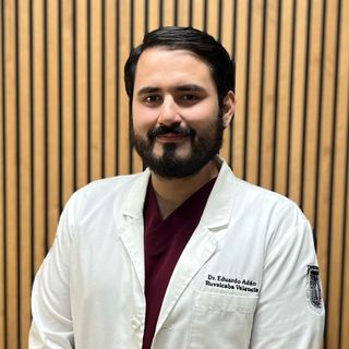 Ampliar imagen: Eduardo Adán Ruvalcaba Valencia, Médico general Playas de Tijuana