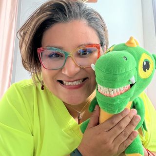 Laura González Gómez, Dentista - Odontólogo Tecamac
