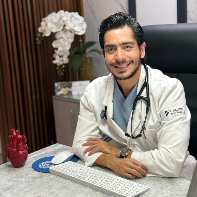 Marco Antonio Cejudo Tejeda, Cardiólogo Mérida