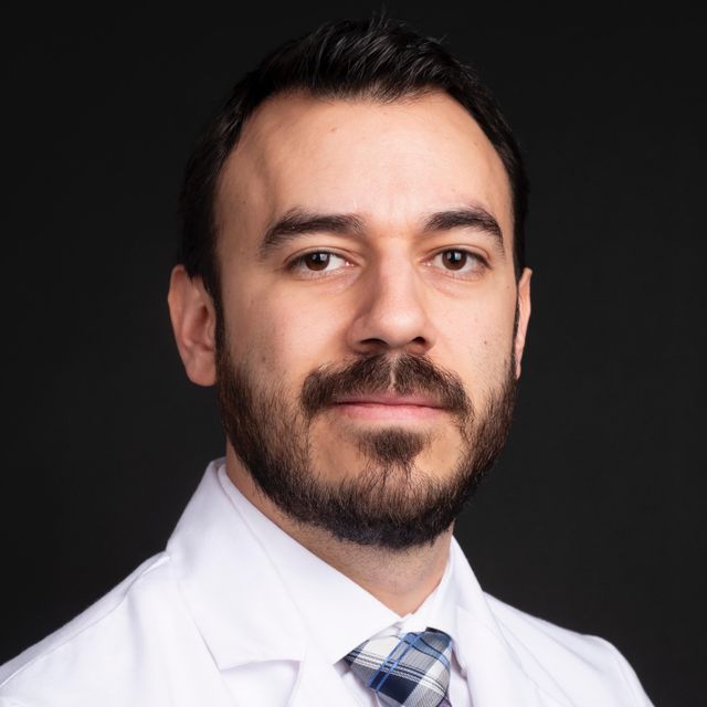 Victor Ramzes Chavez Herrera, Neurocirujano Ciudad de México