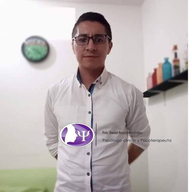 Daniel Reyes Hernández, Psicólogo Silao