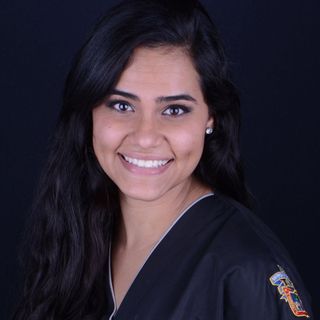 Ampliar imagen: Alejandra Ibarra, Dentista - Odontólogo Guadalajara