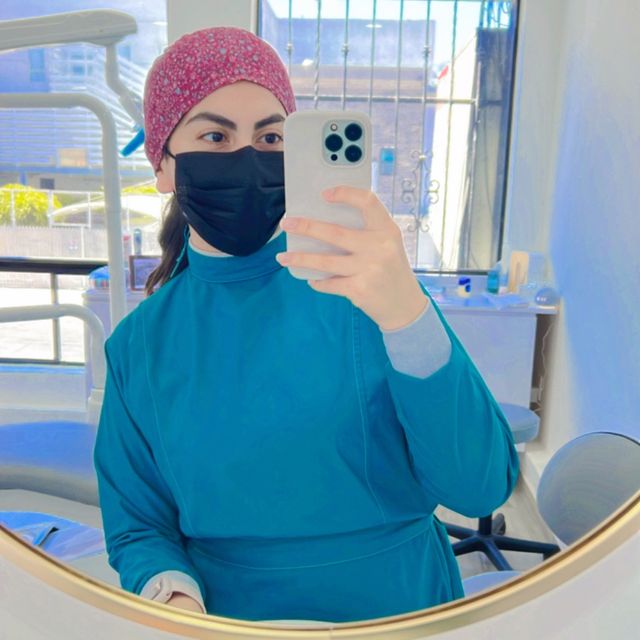 Stefany Toscano Reyes , Dentista - Odontólogo Tijuana