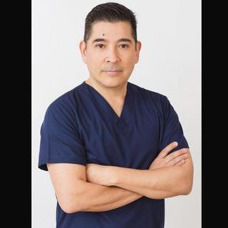 Ampliar imagen: Fernando Esteban Fresan Rivas, Dermatólogo Nezahualcóyotl