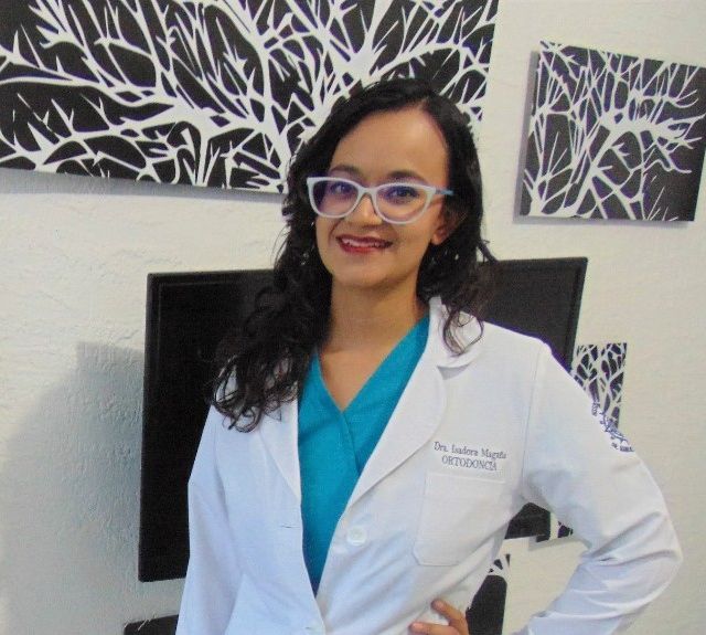 Isadora Magaña Duran, Dentista - Odontólogo Chihuahua