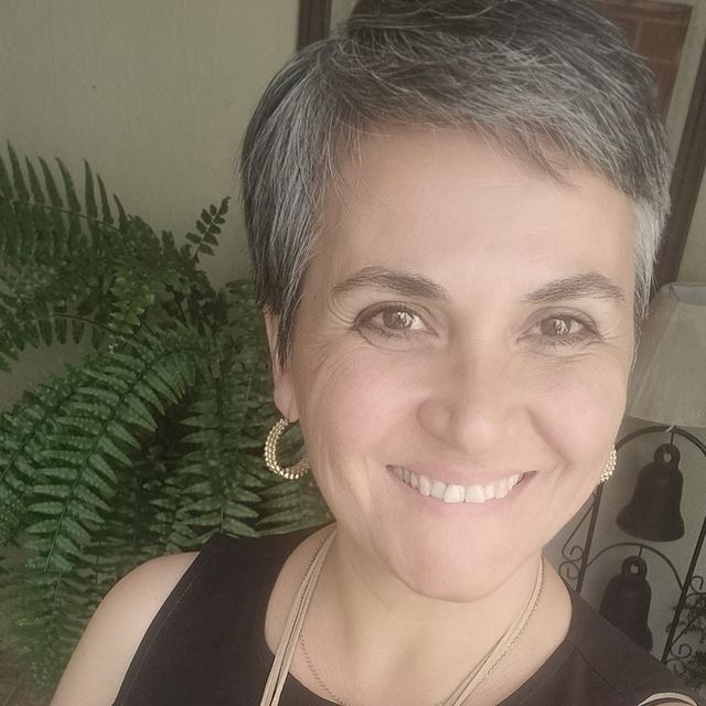 Noemí Juliana Logwiniuk, Psicólogo Querétaro