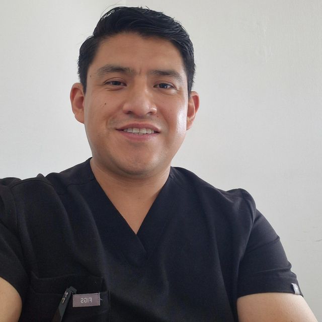 Miguel Luis Torres Mata, Gastroenterólogo Tlaxcala