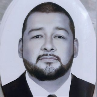 Ampliar imagen: Roberto Carlos Olvera Medina, Anestesiólogo Saltillo