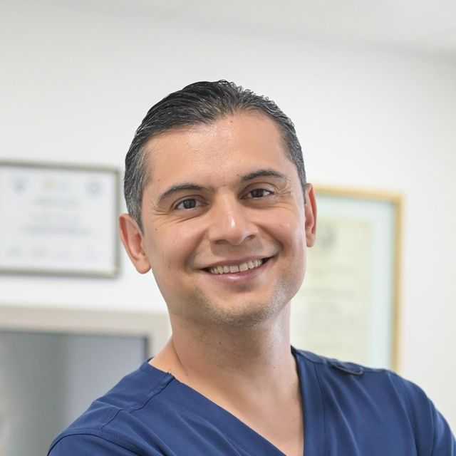 Daniel Arias López, Urólogo Miguel Hidalgo