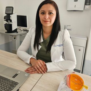 Susana González Cruz, Oftalmólogo Venustiano Carranza