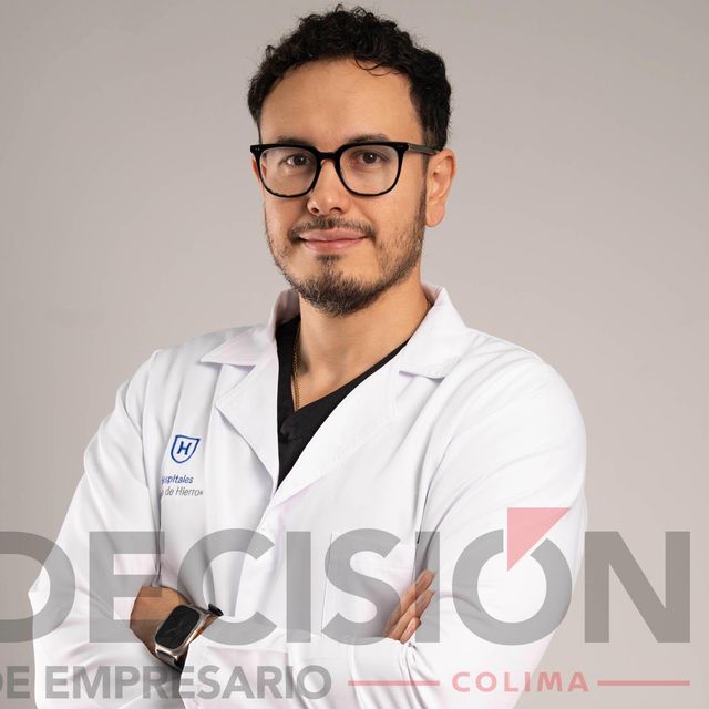 Luis Eduardo Galván López, Cirujano de la mano Tecoman