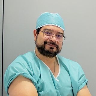 Ampliar imagen: Yuri Abdel Arévalo Vanegas, Traumatólogo Metepec