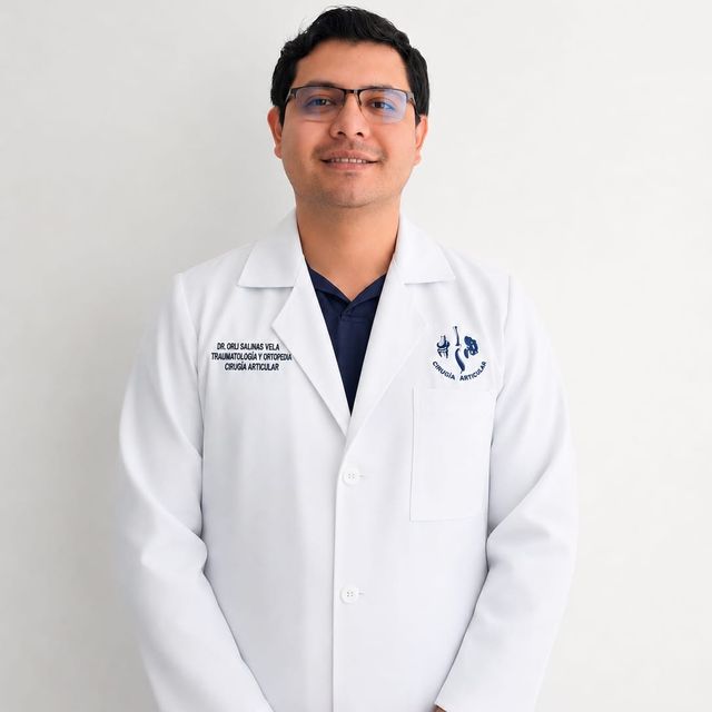 Orli Salinas Velazquez, Traumatólogo Naucalpan de Juárez
