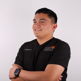 Carlos A. Domínguez Villela, Dentista - Odontólogo Tepic