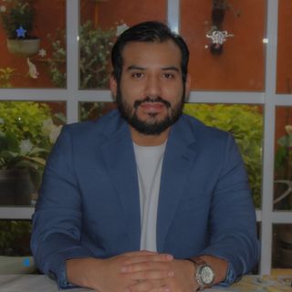 Ampliar imagen: Daniel Alejandro Vega Moreno, Neurocirujano Coyoacán