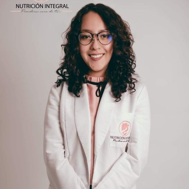 Brenda Inés Velázquez Urquiza, Nutriólogo clínico Zitacuaro