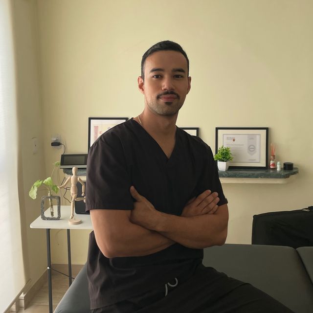 Ulises Israel Torres Quezada, Terapeuta complementario Zapopan