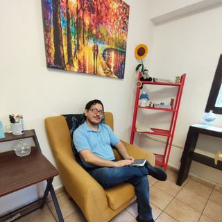 Salomón Fernández González, Psicólogo Monterrey