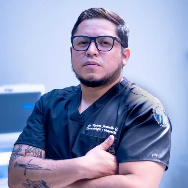 Roberto Jaramillo Gonzalez, Ortopedista San Luis Potosi