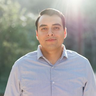 Ampliar imagen: Manuel Alejandro Garcia Saavedra, Cirujano general San Nicolás de los Garza