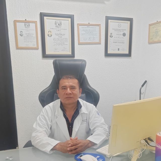 Jose Luis Hernández, Ortopedista Acapulco