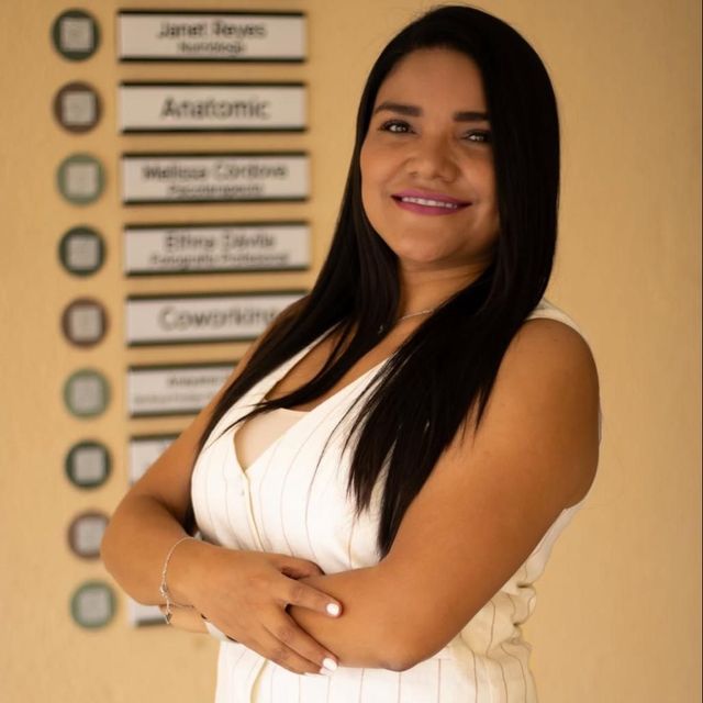 Melissa Cordova Colorado, Psicólogo 
