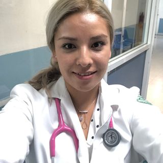 Ampliar imagen: Faridi Guadalupe Rosales Victoria, Médico general Toluca