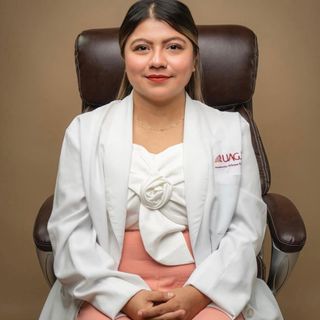 Ampliar imagen: Mayra Ferra Hidalgo, Médico general Tabasco