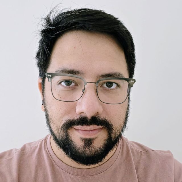 Alejandro De la Colina M