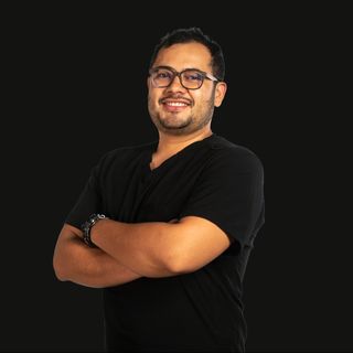 Ampliar imagen: Osvanni García Moreno, Dentista - Odontólogo Cuauhtémoc