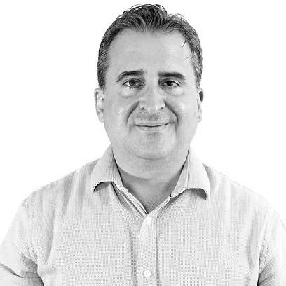 César Flores Dávila, Psicólogo Zapopan