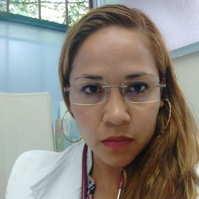 Karla Dayra  Embarcadero Cirio, Médico general Tláhuac