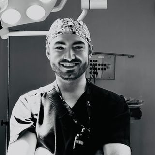 Ampliar imagen: Gabino Vera Valencia, Pediatra Ciudad de México