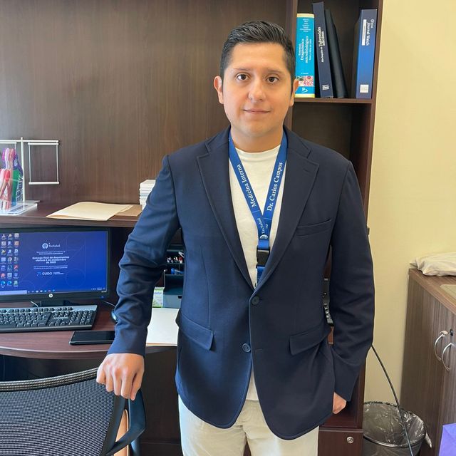 Carlos Armando Campos Pérez, Internista San Pedro Garza Garcia