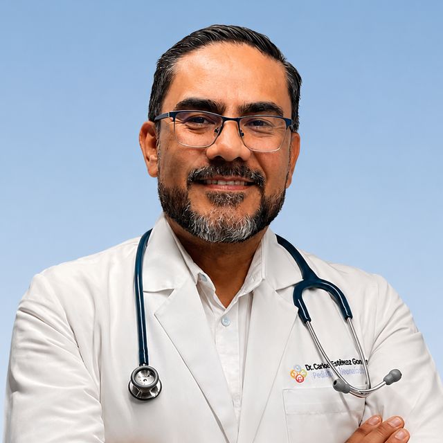 Carlos Espinoza Guerrero, Pediatra Toluca