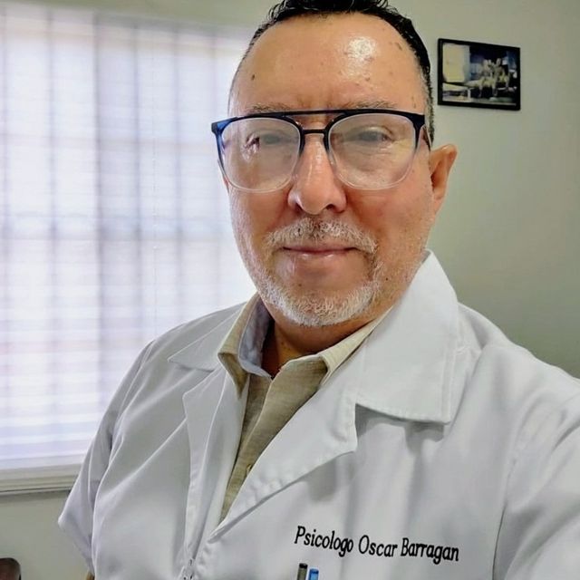 Oscar Alberto Barragan, Psicólogo Nuevo Leon