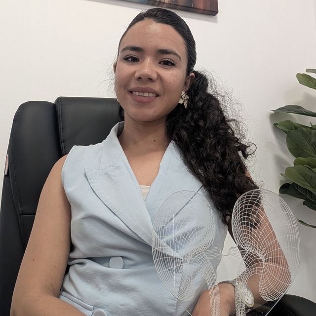 Karla Diaz, Nefrólogo Guadalajara