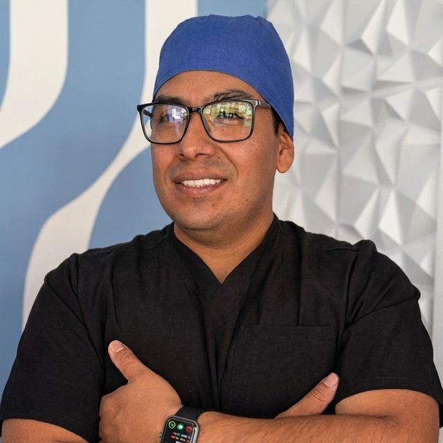 Miguel Ángel Cruz Ramírez, Dentista - Odontólogo Santiago de Querétaro